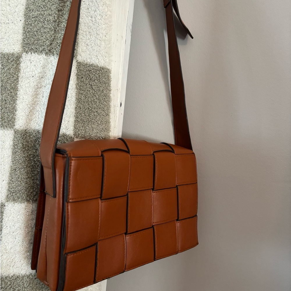 Sondra Roberts Tan Leather Shoulder Bag